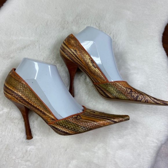 BCBGirls Katchen-AR Snakeskin Pointed Toe Kitten‎ Heels, size 8.5B NEW - Picture 4 of 11
